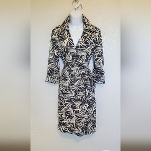 Dani Max Black & White Print True Classic Wrap Midi Dress Size 12